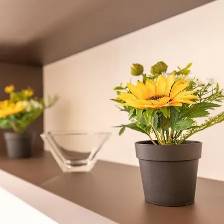 Residenza Sirtori Free Parking Apartment Verona