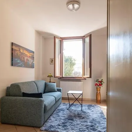 Residenza Sirtori Free Parking Apartment