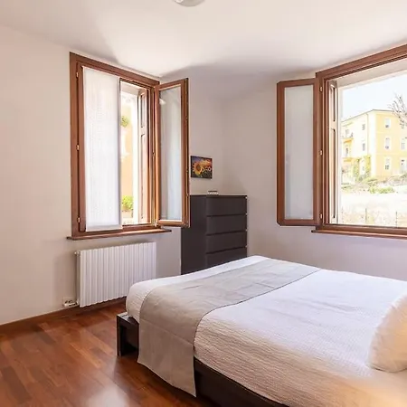 Appartement Residenza Sirtori Free Parking