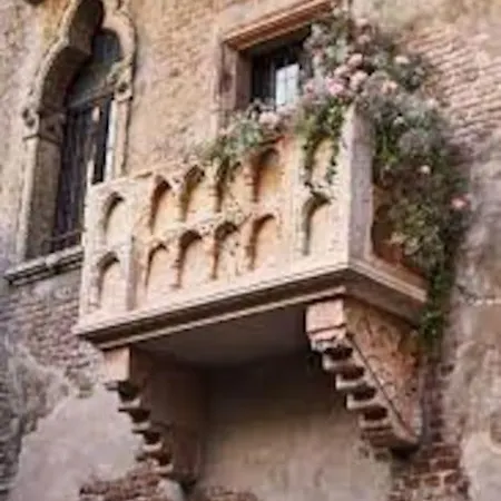 Residenza Sirtori Free Parking